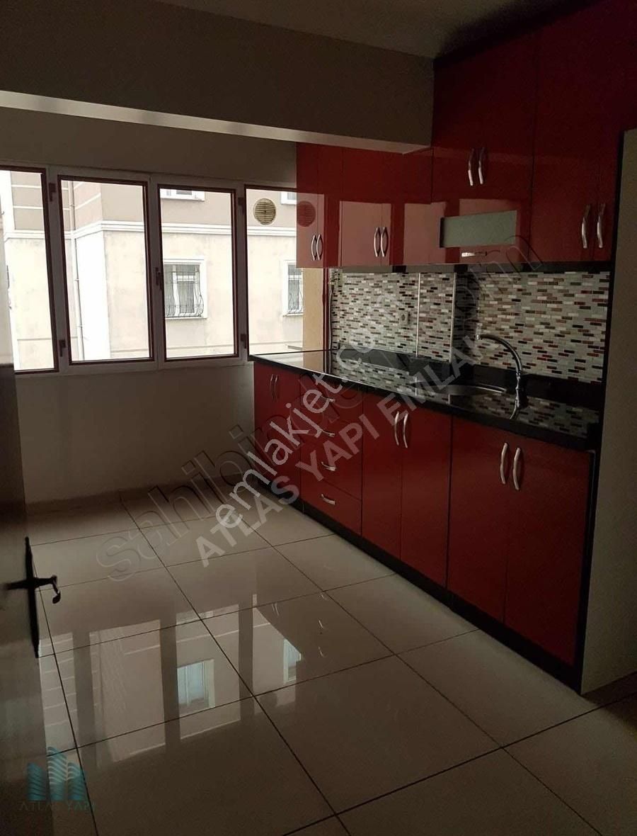 Zeytinburnu Sümer Satılık Daire Özgöller Site İçinde 3+1 130 M2 Kelepir Daire