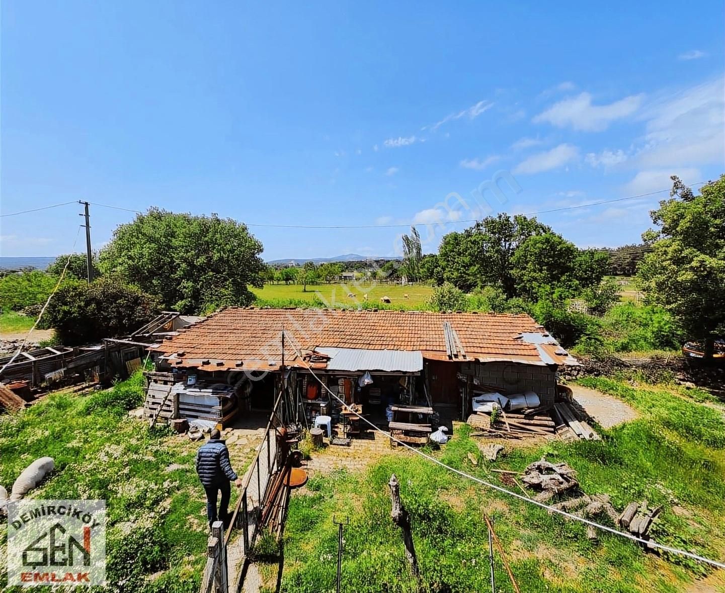 Ayvacık Ümmühan Mahallesinde 3525 M2 Bahçeli Çiftlik Evi - Görsel 15