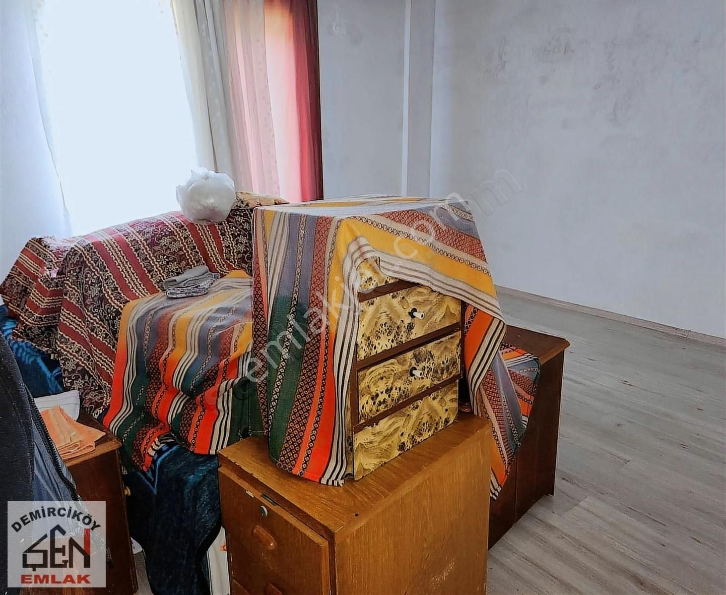 Ayvacık Ümmühan Mahallesinde 3525 M2 Bahçeli Çiftlik Evi - Görsel 19