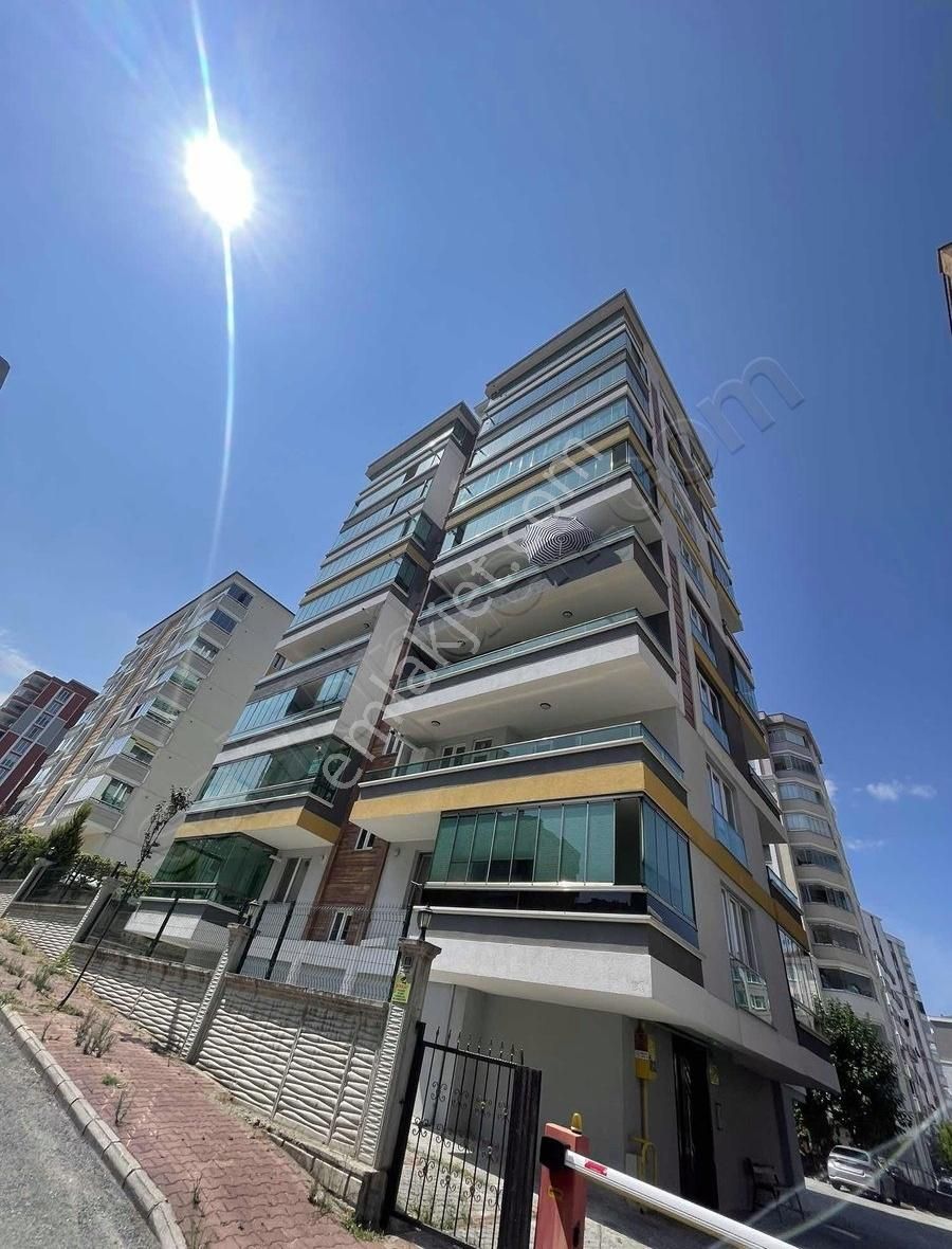 Atakum Esenevler Satılık Daire ESENEVLERDE CAĞALOĞLUNA 2.BİNA SATILIK DAİRE