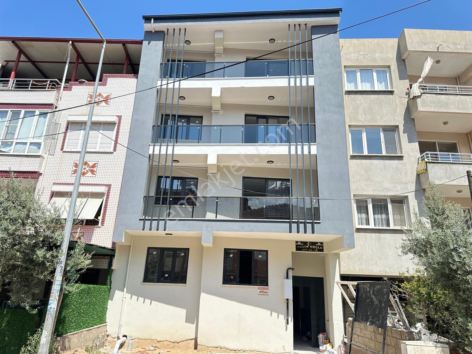 Alaşehir Kurtuluş Satılık Daire  MANİSA ALAŞEHİR LİDYA GROUP 'DAN KURTULUŞ MAH. 85 M2 , 2+1 , 2. KAT SATILIK DAİRE.