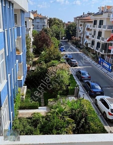 Üsküdar Altunizade Satılık Daire ELLA'DAN ÜSKÜDAR ALTUNİZADE DE FIRSAT 3+1 140 m²NETSATILIK DAİRE