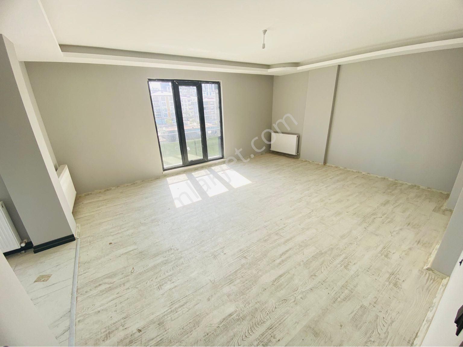 İlkadım Kalkancı Satılık Daire FURKAN EMLAKTAN KALKANCI MAH 2+1 3.KAT 110M2 EBEVEYN BANYOLU SIFIR GENİŞ BALKONLU FIRSAT DAİRE