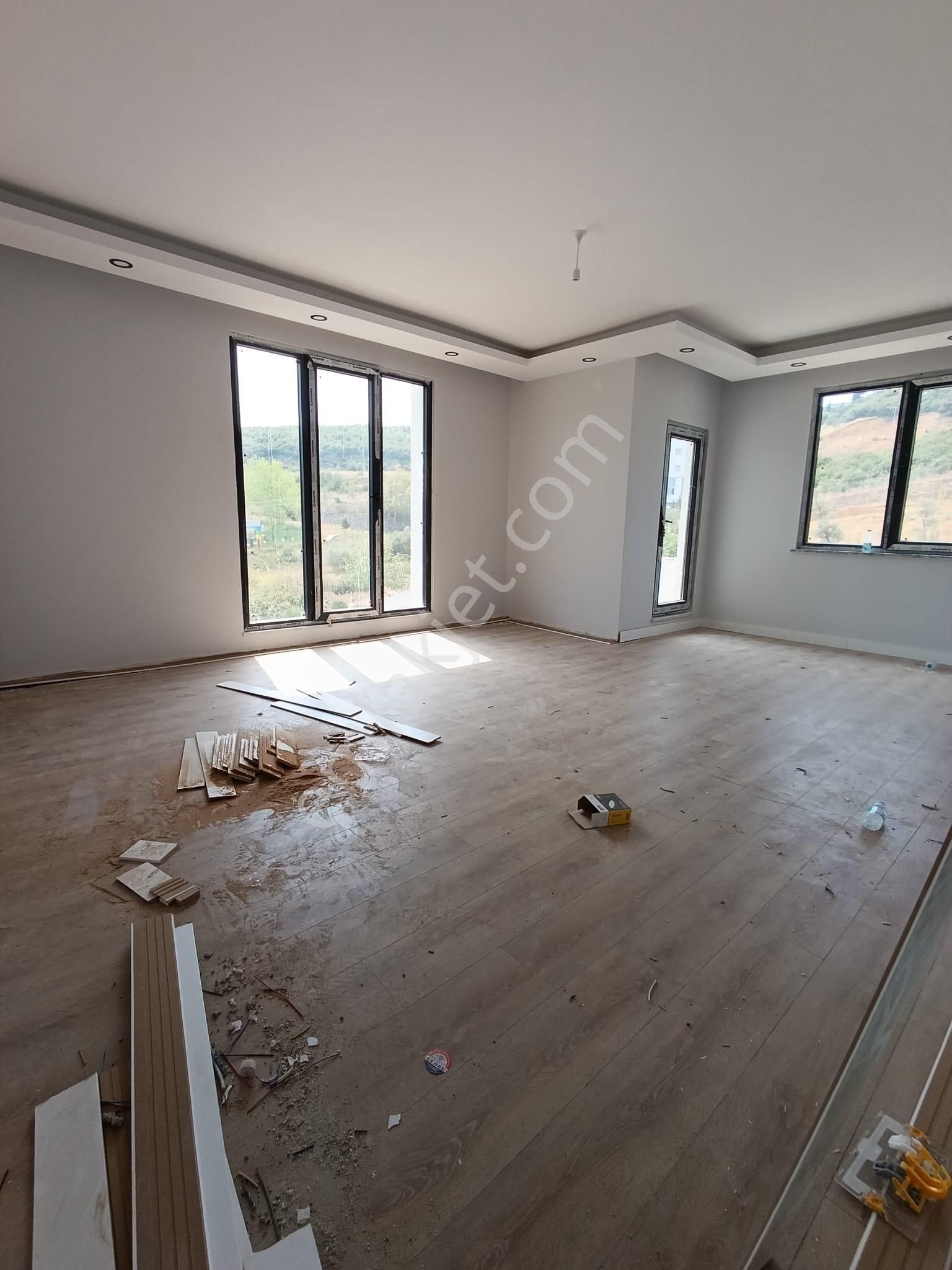 Gebze Eskihisar Satılık Daire  ESKİHİSAR'DA YENİ YAPI LUX TERTEMİZ SATILIK FIRSAT DAİRE