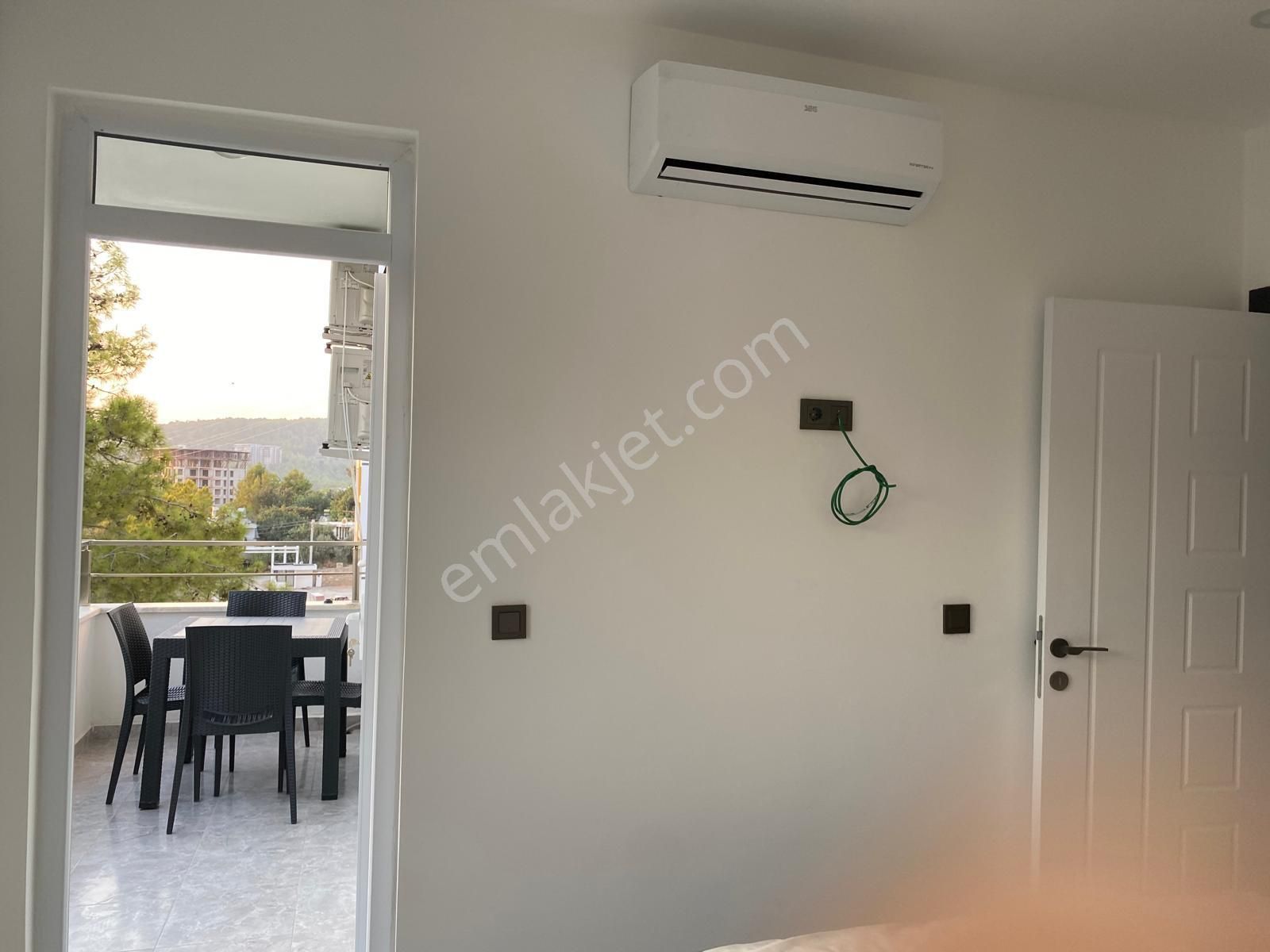 Alanya Avsallar Kiralık Daire Avsallar Yıldırım Royal Sitesinde Eşyalı 1+1 Full Eşyalı Daire