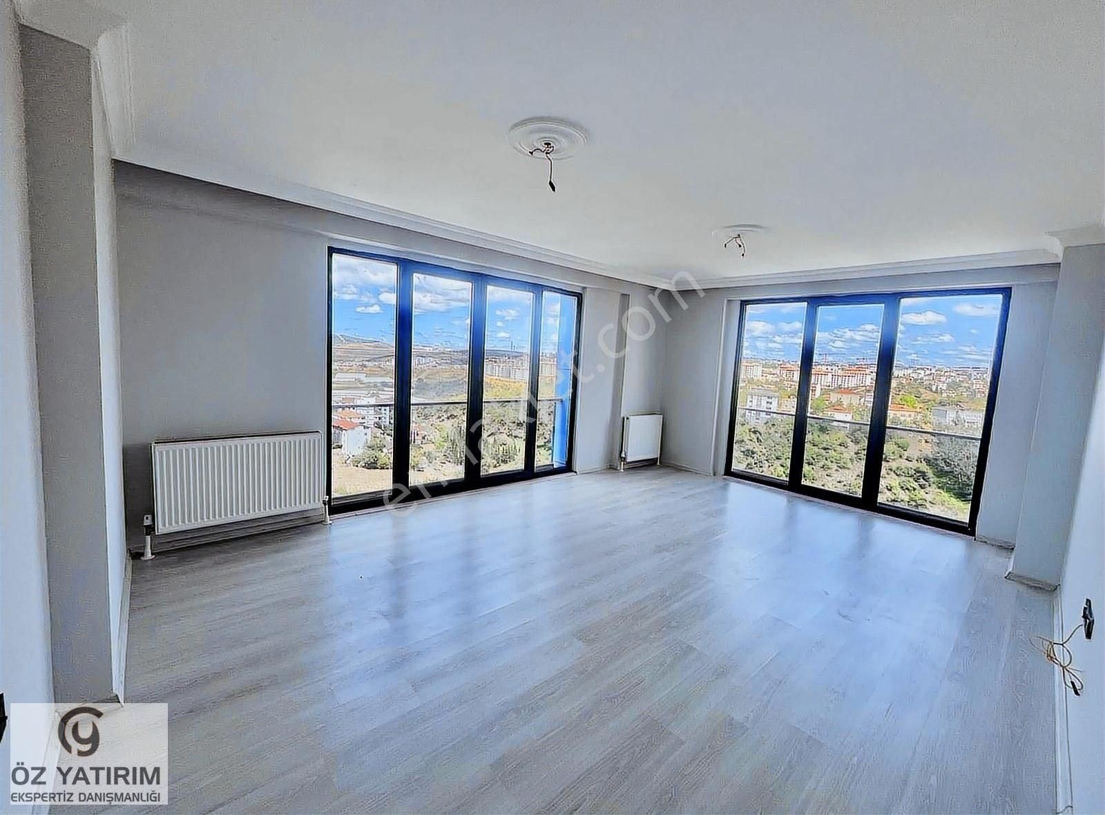 Tuzla Aydınlı Satılık Daire TUZLA AYDINLI MERKEZDE AÇIK OTOPARKLI 3+1 SATILIK DAİRE