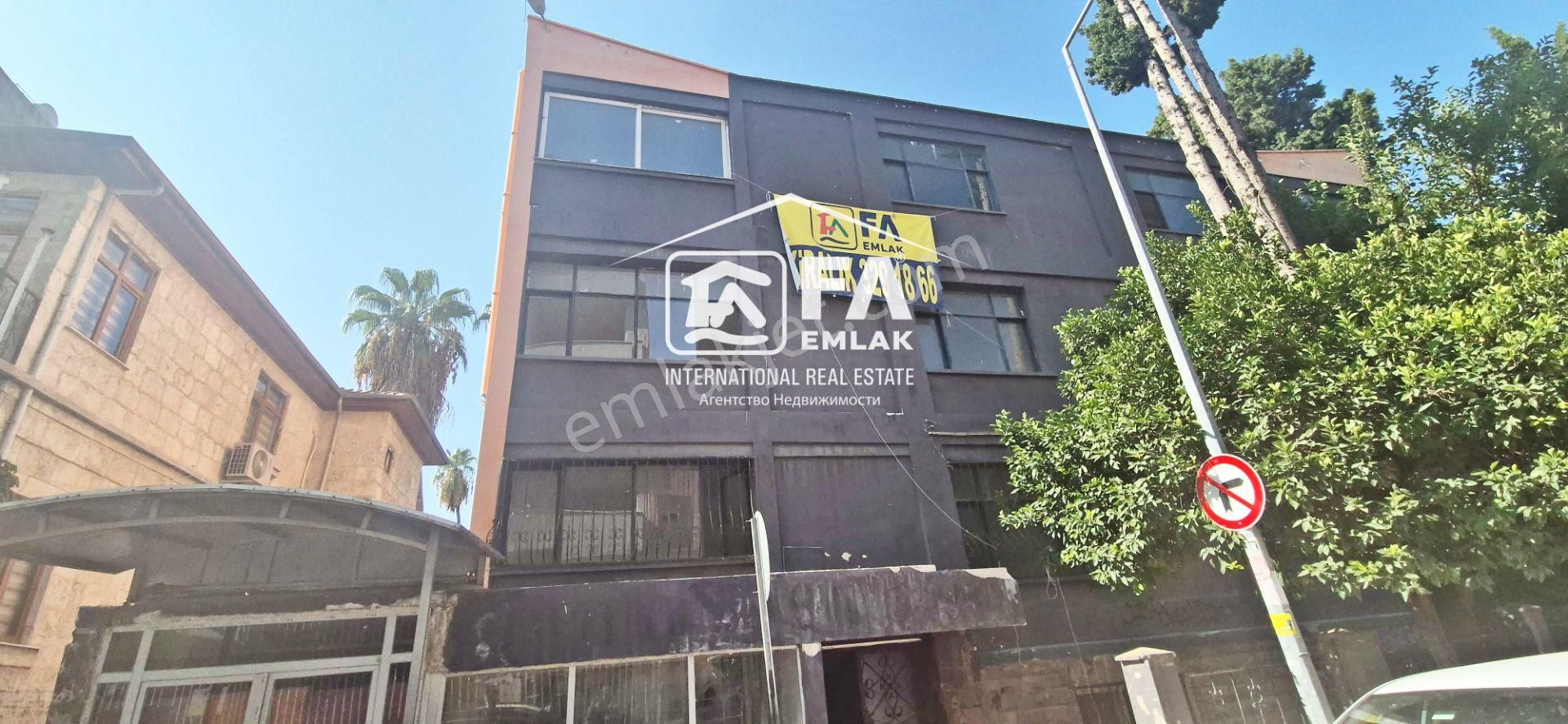 Akdeniz Cami Şerif Kiralık Bina  FA'DAN MERKEZİ KONUMDA OLAN TOPLAMDA 22 ODALI KOMPLE BİNA KİRALIK