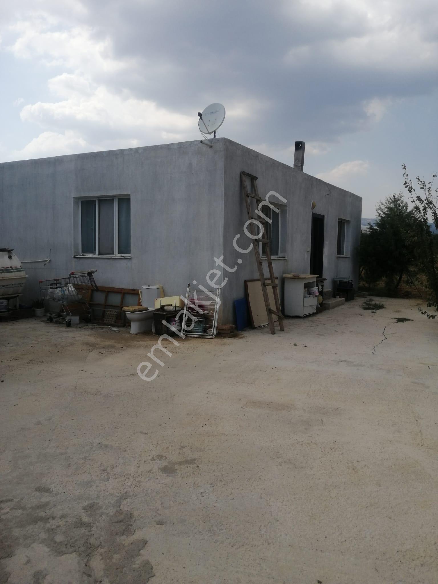 Menderes Turyap'tan Dereköy'de 3002 M² Tek Tapu Satılık Tarla - Görsel 6