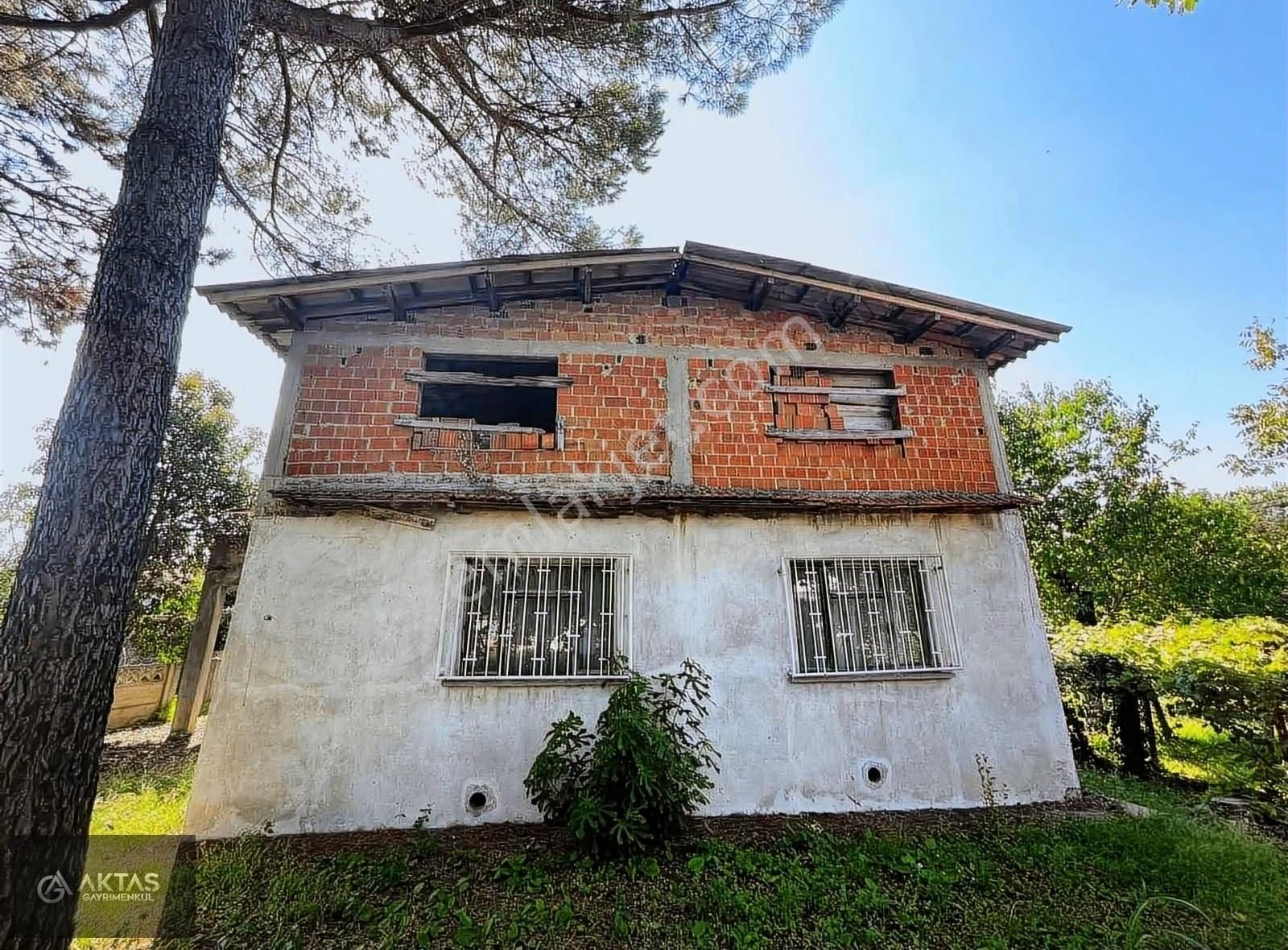 Serdivan Aşağıdereköy Satılık Bina SAPANCA GÖLÜ YÜRÜME MESAFESİNDE SATILIK 2 KATLI KOMPLE MÜLK