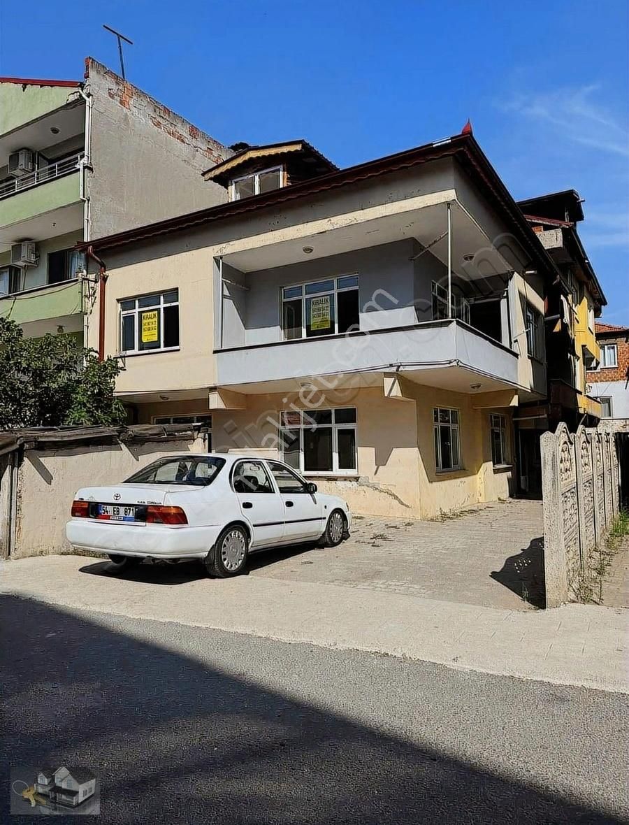 Erenler Hacıoğlu Kiralık Daire ERENLERDE KİRALIK 2+1 2. KAT DAİRE