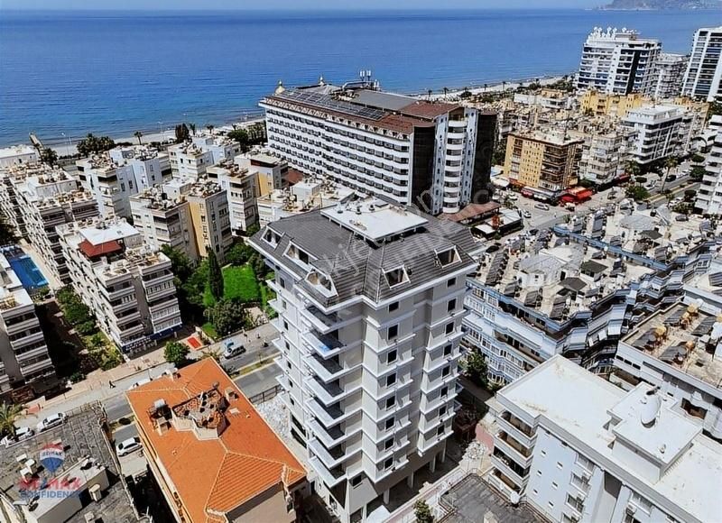 Alanya Mahmutlar Satılık Daire ALANYA MAHMUTLAR BARBAROS CADDESİ ÜSTÜNDE SATILIK 1+1 DAİRE