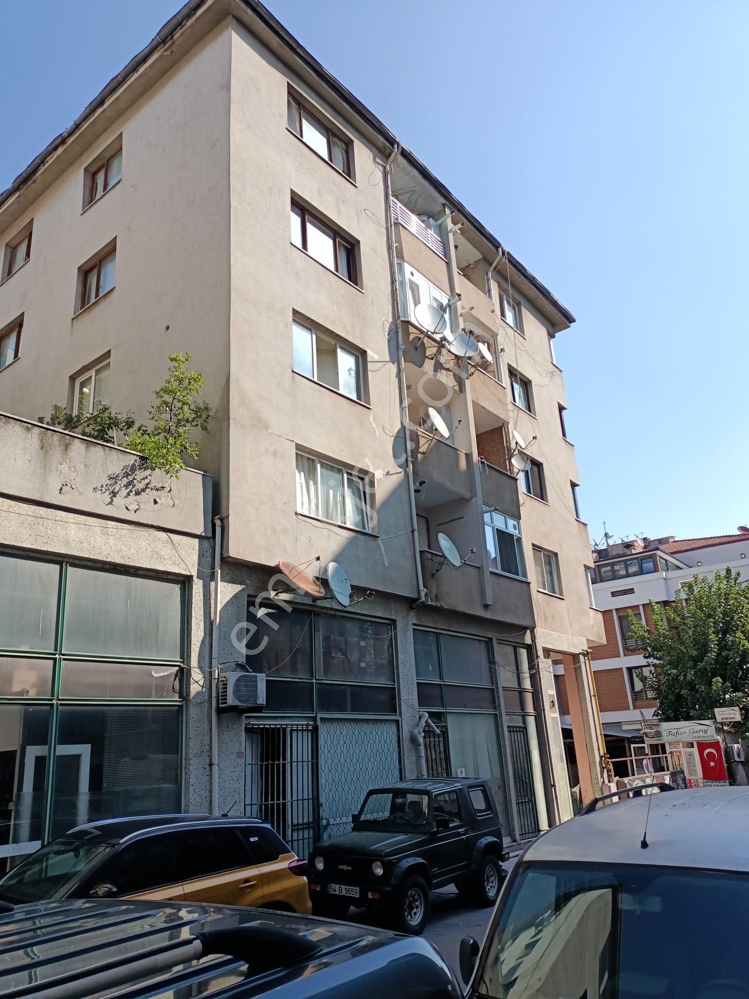 Adapazarı Yahyalar Satılık Daire REAKTÜRK GAYRİMENKULDEN SATILIK DAİRE