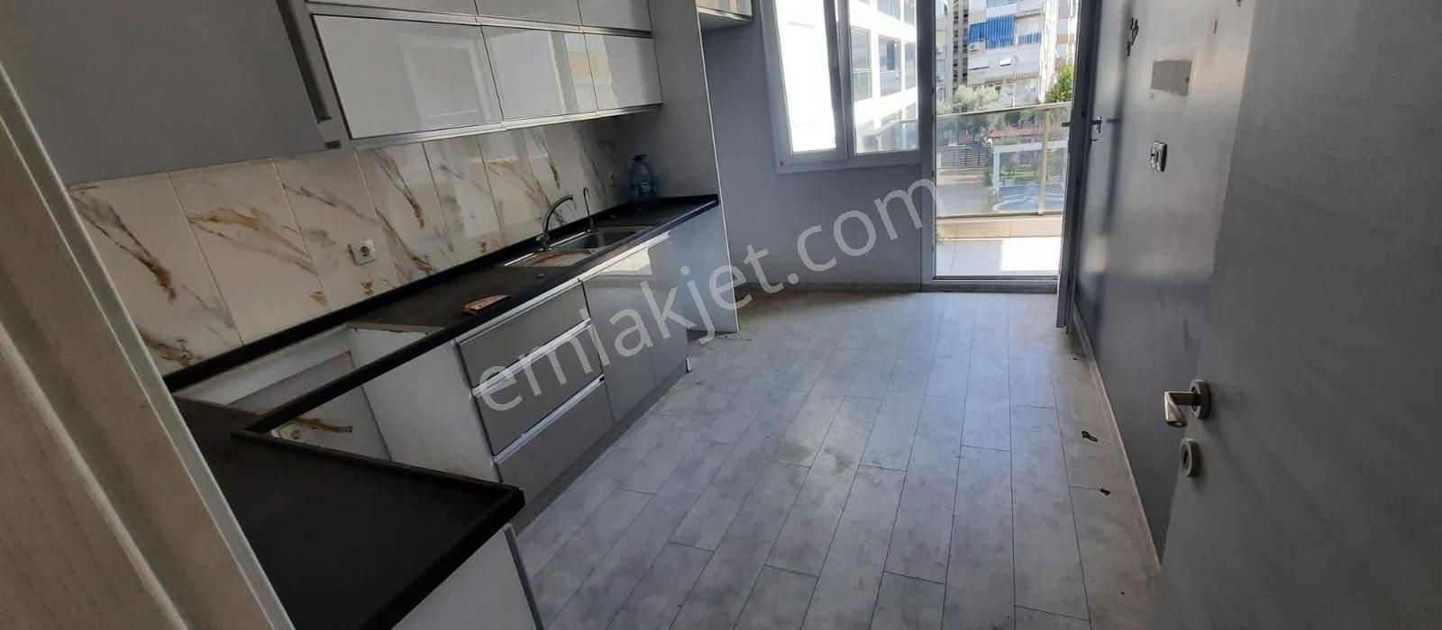 Salihli Cumhuriyet Kiralık Daire SİTE İÇERİSİNDE 2+1 KİRALIK DAİRE