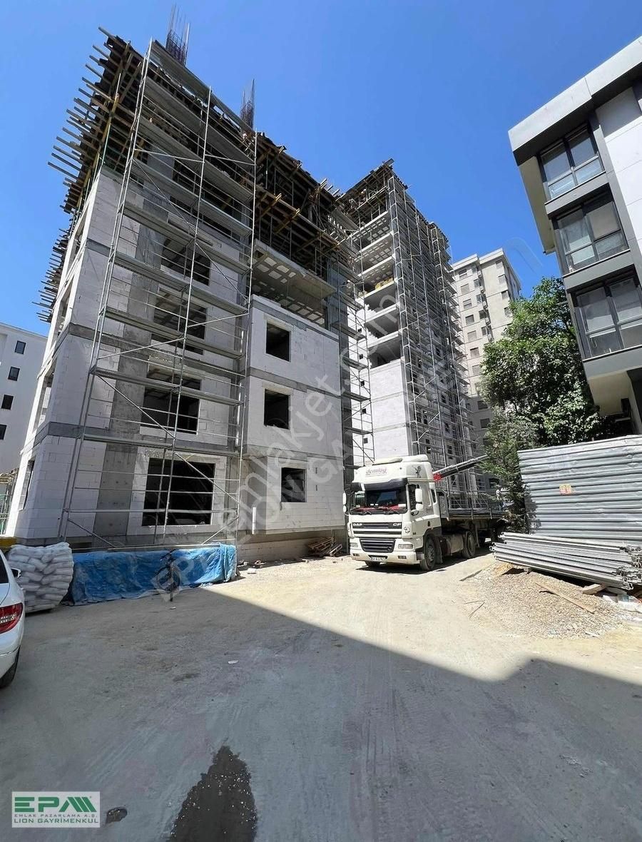 Kadıköy Erenköy Satılık Daire HAMAM SOKAK BAGDAT CADDESİNE YAKIN 2+1 BALKONLU SATILIK DAİRE