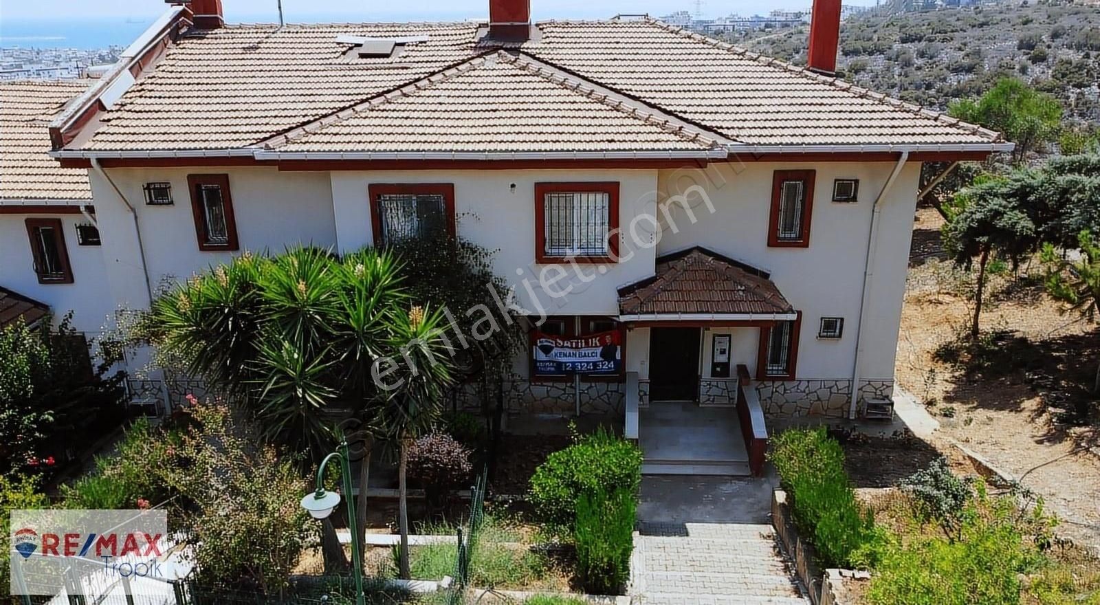 Silifke Taşucu Satılık Daire REMAX TROPİKTEN TAŞUCU TOKİ'DE DUBLEKS EŞYALI 3+1 VİLLA