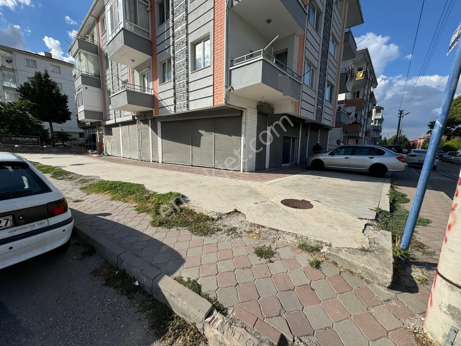 Sincan İstasyon Kiralık Dükkan & Mağaza  İSTASYON MH. HER İŞE UYGUN 75m2 GENİŞ VİTRİNE SAHİP PARK VE KÖŞE KİRALIK DÜKKAN