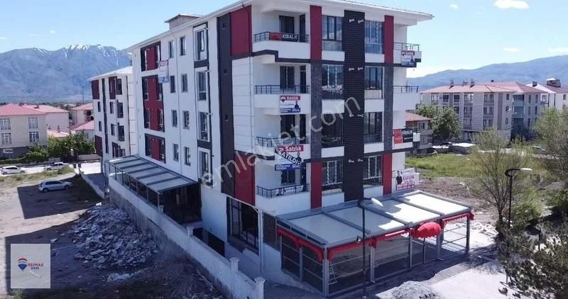 Erzincan Merkez Halitpaşa Satılık Daire REMAX DEM'DEN BELEDİYE KARŞISINDA SATILIK 1+1 FIRSAT DAİRE