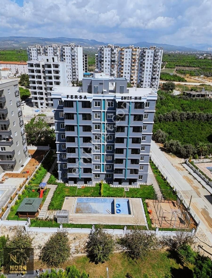 Mezitli 75. Yıl Satılık Daire NORA'DAN DENİZ MANZARALI HAVUZLU SİTE İÇİ SATILIK 1+1 DAİRE