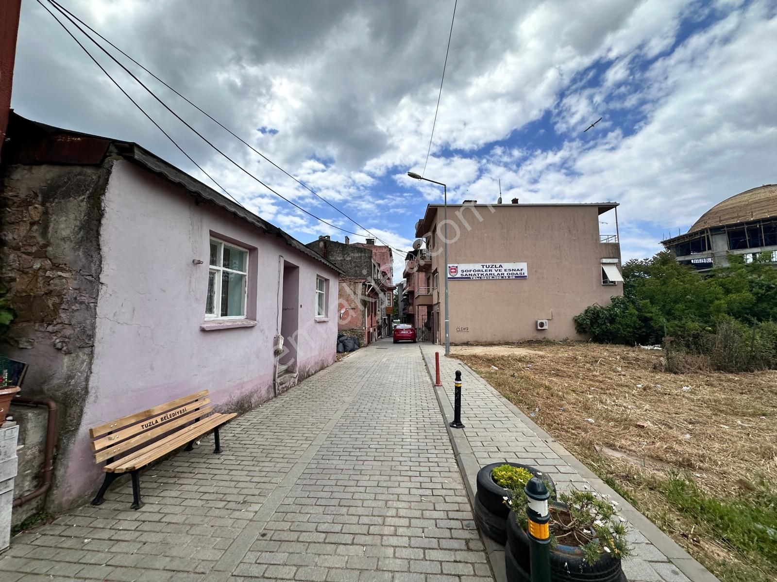 Tuzla Cami Satılık Bina  AKÇADAĞ GAYRİMENKUL'DEN POSTANE MAHALLESİNDE SATILIK BİNA