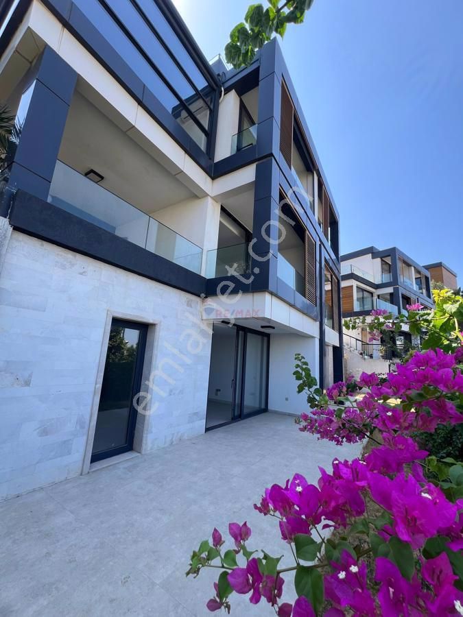 Bodrum Eskiçeşme Satılık Daire Bodrum Eskiçeşme'de Yaz Kış Yaşamaya Uygun 3+1 Rezidans Konforunda Daire