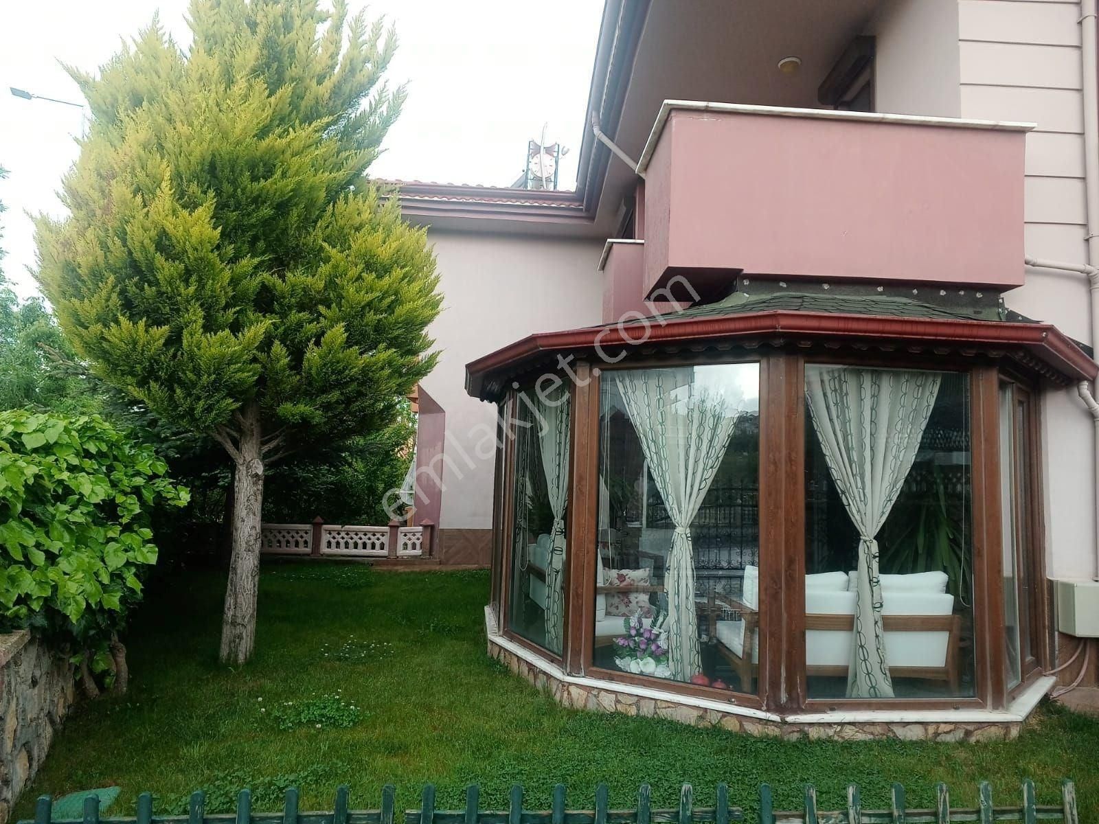 Isparta Merkez Batıkent Satılık Villa ISPARTA MERKEZ BATIKENT MAHALLESİNDE SATILIK VİLLA