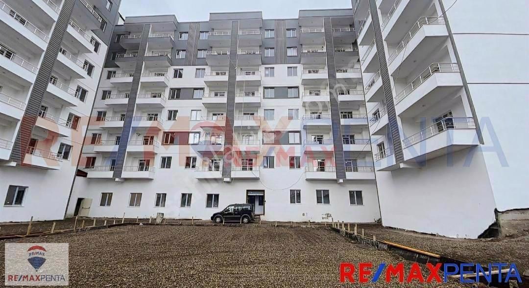 Palandöken Hüseyin Avni Ulaş Satılık Daire Remax Penta 'dan Yıldızkent 'te 2+1 Satılık Lüks Daire