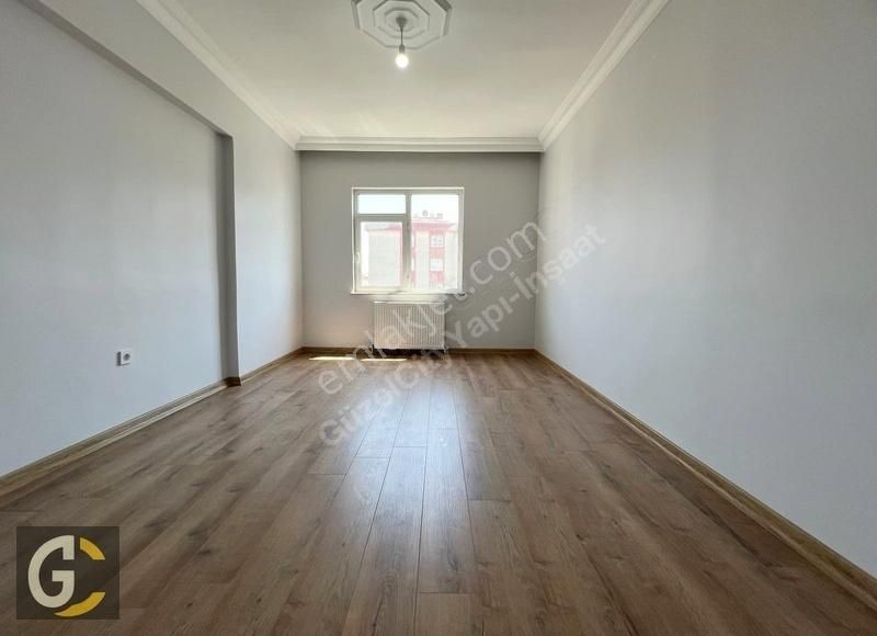 Beylikdüzü Barış Satılık Daire BEYLİKDÜZÜ YAŞAM VADİSİNE KOMŞU FULL TADİLATLI FIRSAT 3+1 DAİRE