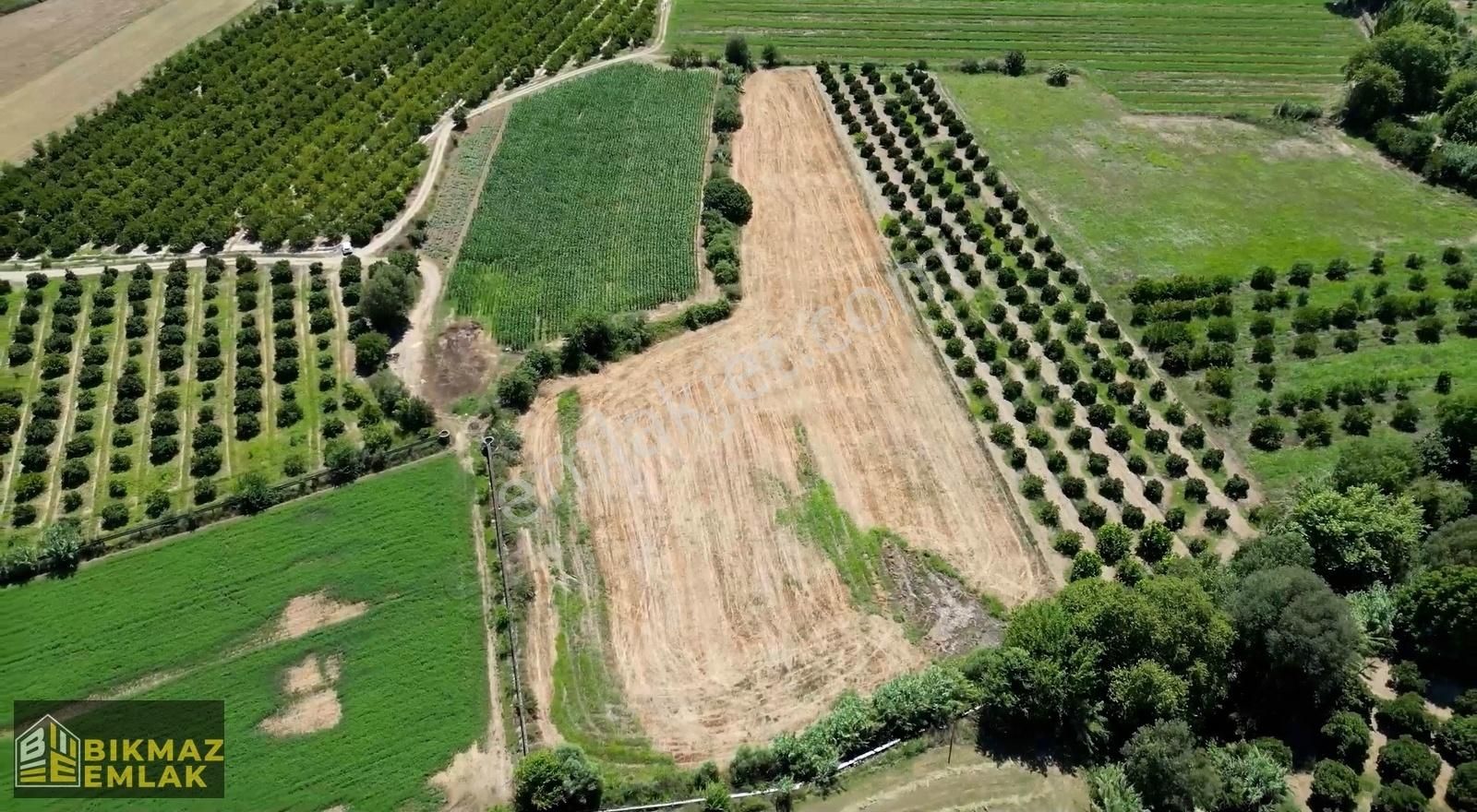 Aksu Karaöz Satılık Tarla AKSU KARAÖZDE SERAYA YAPMAYA UYGUN 10.336 M2 YATIRIMLIK ARAZİ