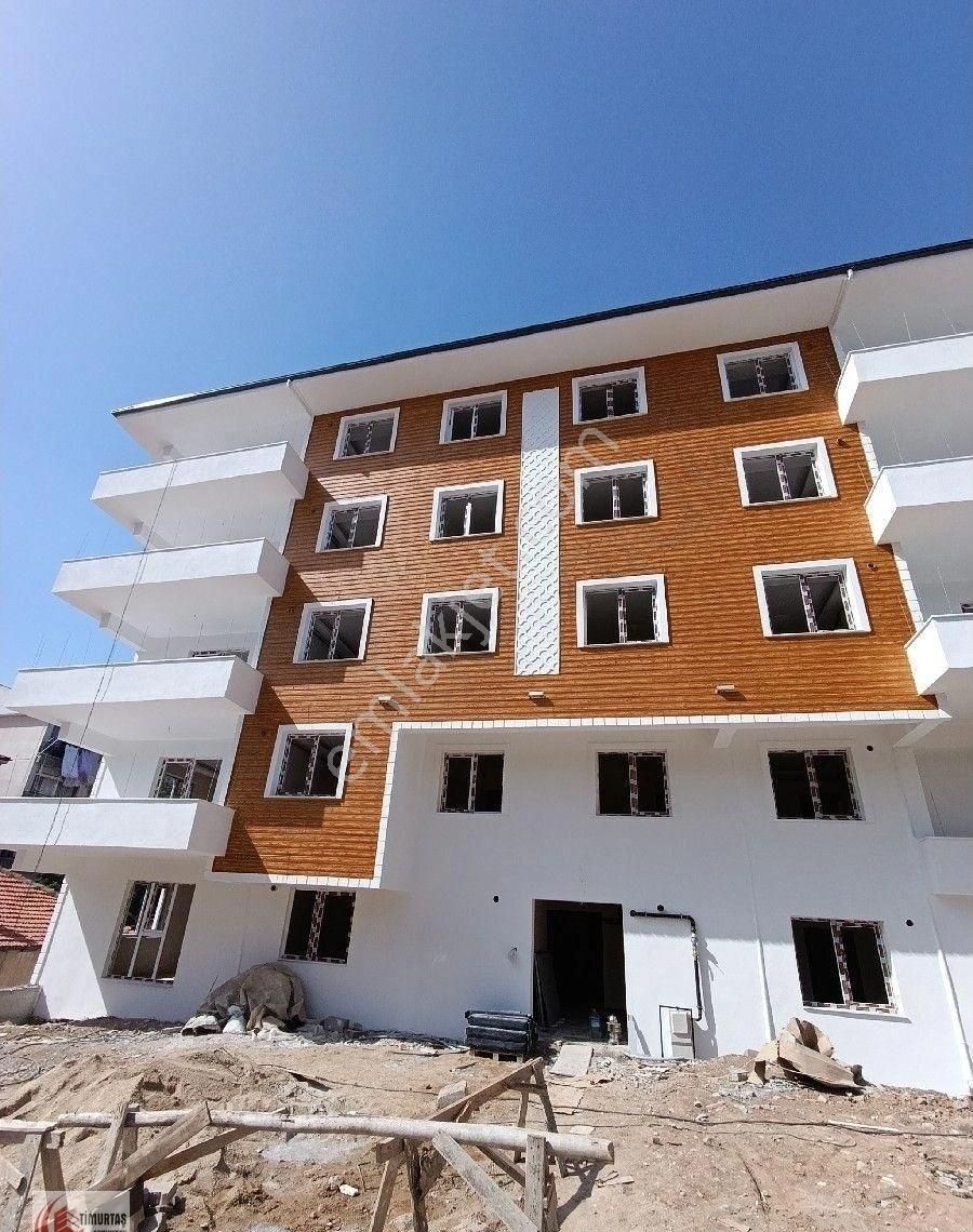 Kırıkkale Merkez Etiler Satılık Daire KIRIKKALE ETİLER KARACAALİ CADDESİNDE SATILIK SIFIR LÜKS DAİRE