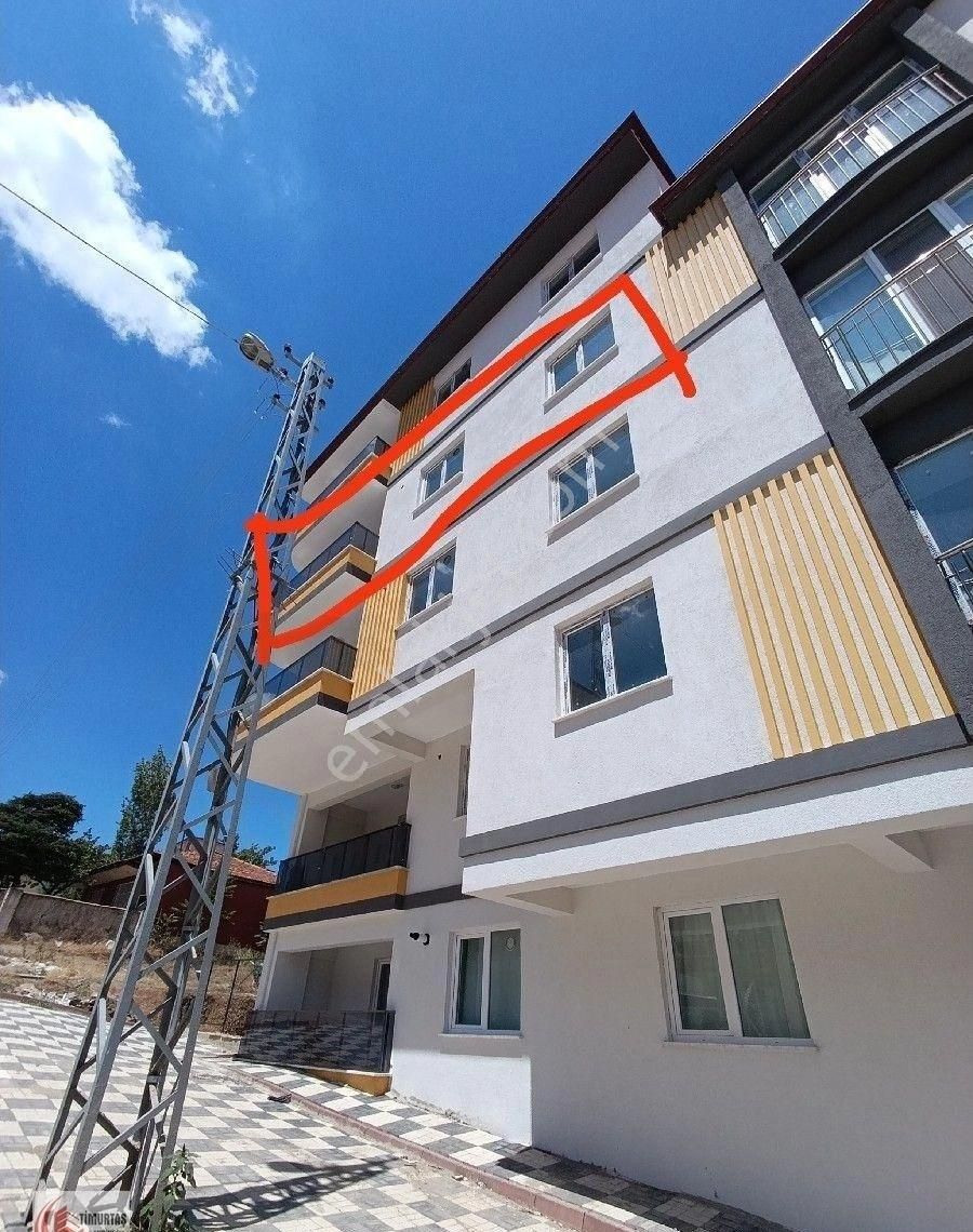 Kırıkkale Merkez Yenimahalle Satılık Daire KIRIKKALE YENİMAHALLE'DE SATILIK SIFIR 3+1 ARAKAT DAİRE