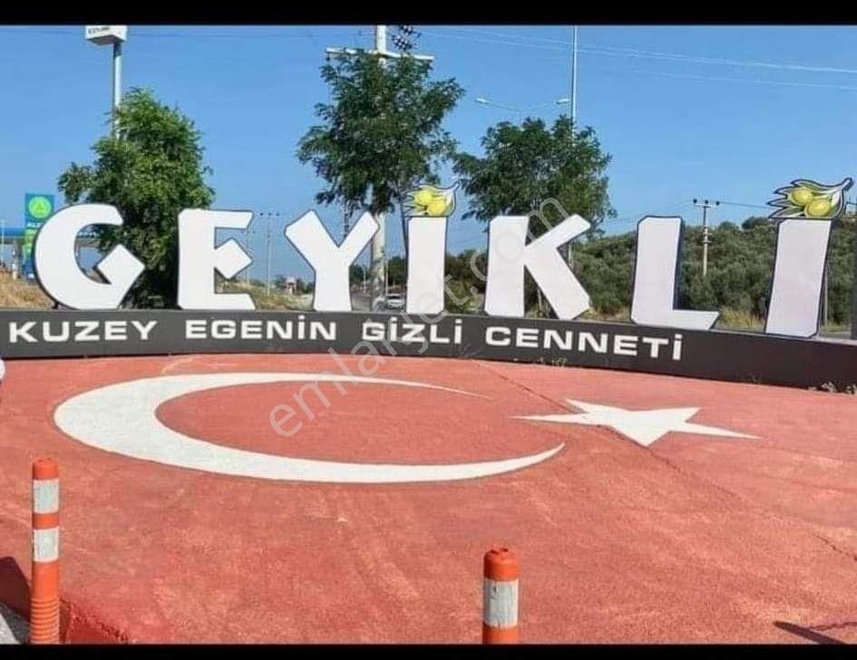 Ezine Geyikli Bld. (Hürriyet) Satılık Konut İmarlı geyikli'de muhteşem deniz ve Bozcaada manzaralı arsa