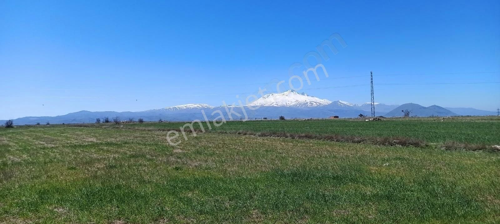 Melikgazi Gürpınar Satılık Tarla Gürpınar da Yatırım fırsatı Evladiyelik tarla yer konum güzel