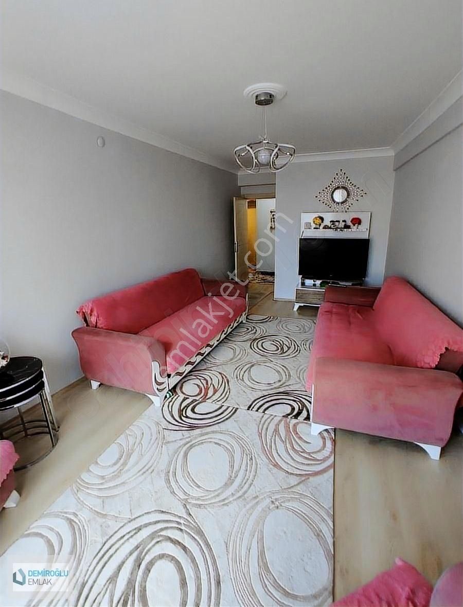 Tepebaşı Şirintepe Satılık Daire YAYLA CADDESİ YAKİNİ ARAKAT GENİŞ 2+1 DAİRE