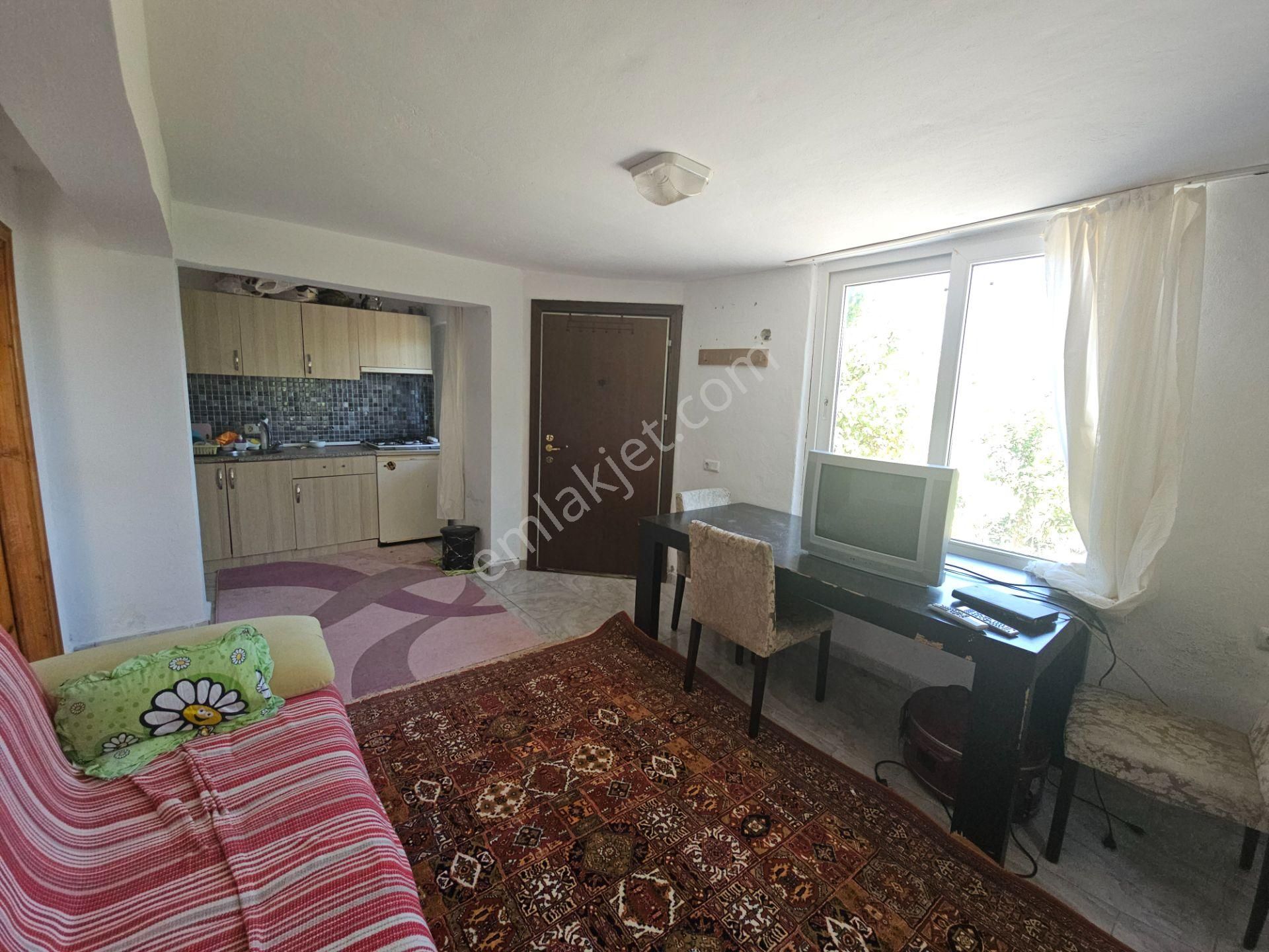 Alanya Kestel Kiralık Daire KESTEL MAHALLESİ ÖĞRENCİYE UYGUN 1+1 EŞYALI BAHÇE KATI DAİRE