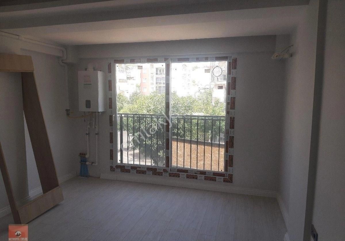 Efeler Girne Satılık Daire EFELER GİRNE'DE SATILIK SIFIR 1+1 DOĞALGAZLI DAİRE