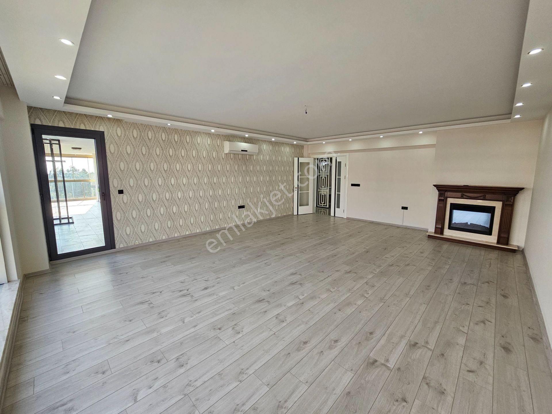Aydın Zeybek Mahallesi Gold Towers'ta Satılık 4+1 Lüks Daire - Görsel 4