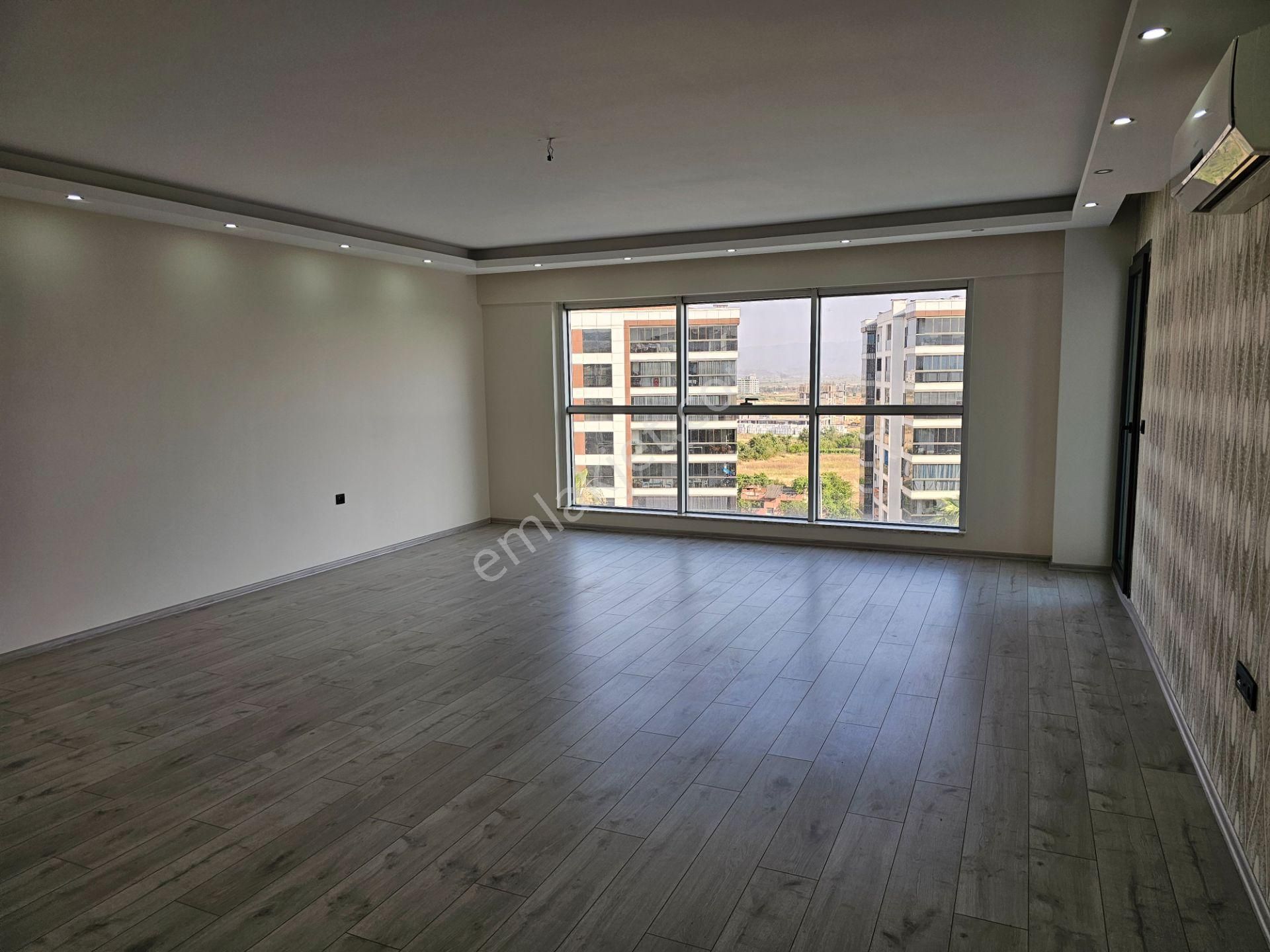 Aydın Zeybek Mahallesi Gold Towers'ta Satılık 4+1 Lüks Daire - Görsel 5