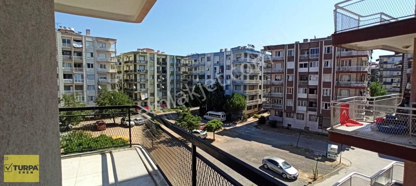 Torbalı Torbalı Satılık Daire TURPA EREN DEN SATILIK EŞYALI DAİRE