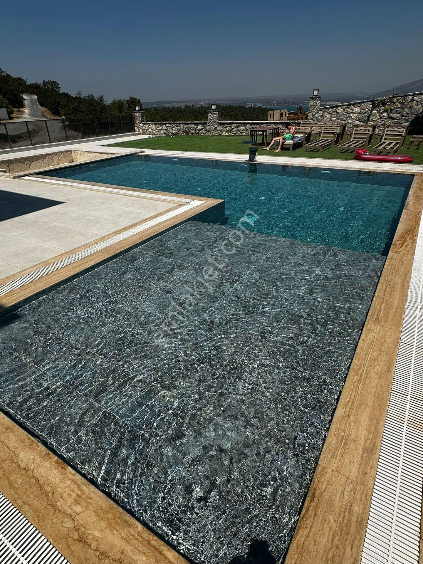 Sarılar İnşaattan Satılık Akbükte Full Deniz Manzaralı Villa - Görsel 21