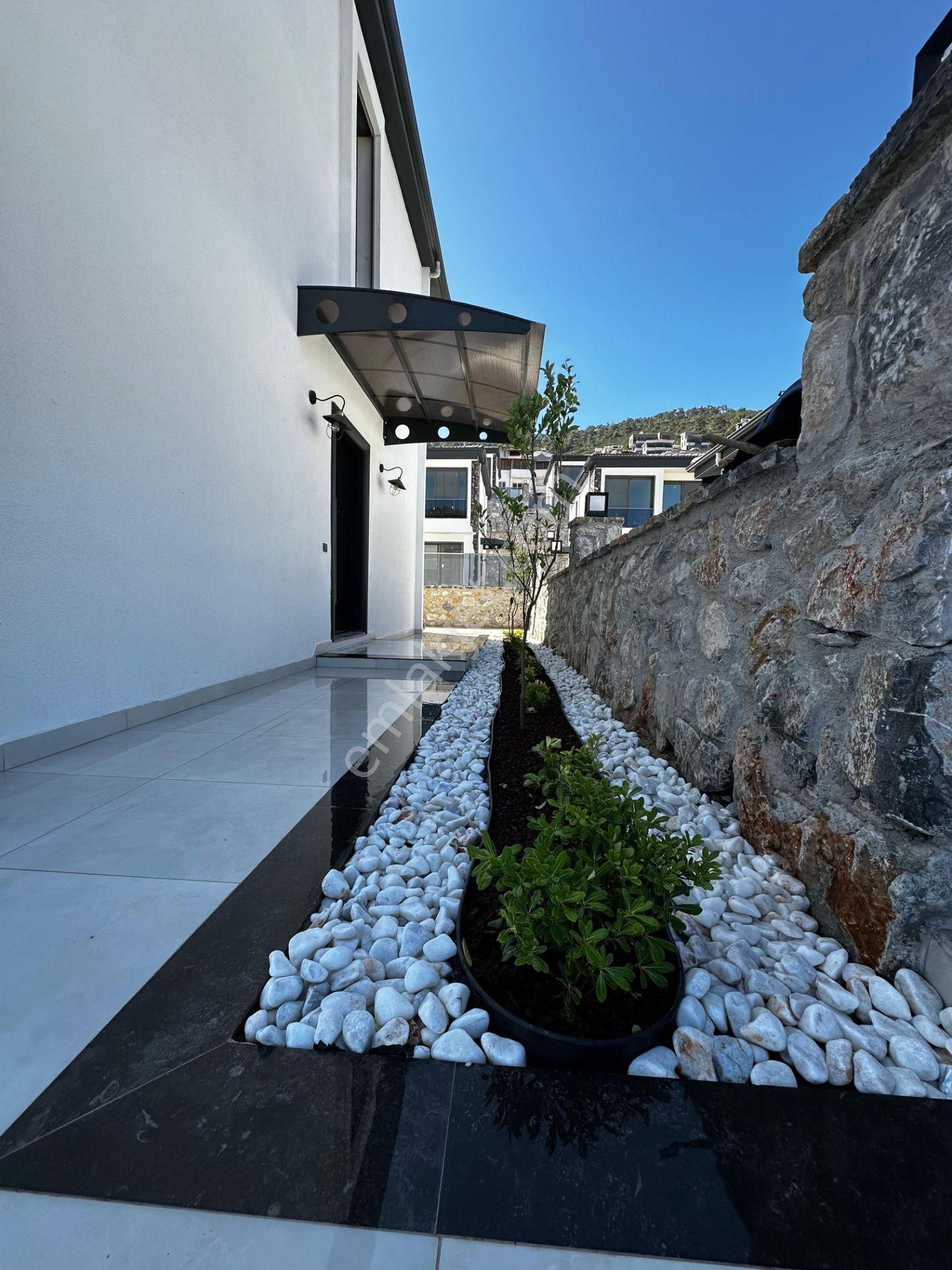 Sarılar İnşaattan Satılık Akbükte Full Deniz Manzaralı Villa - Görsel 11