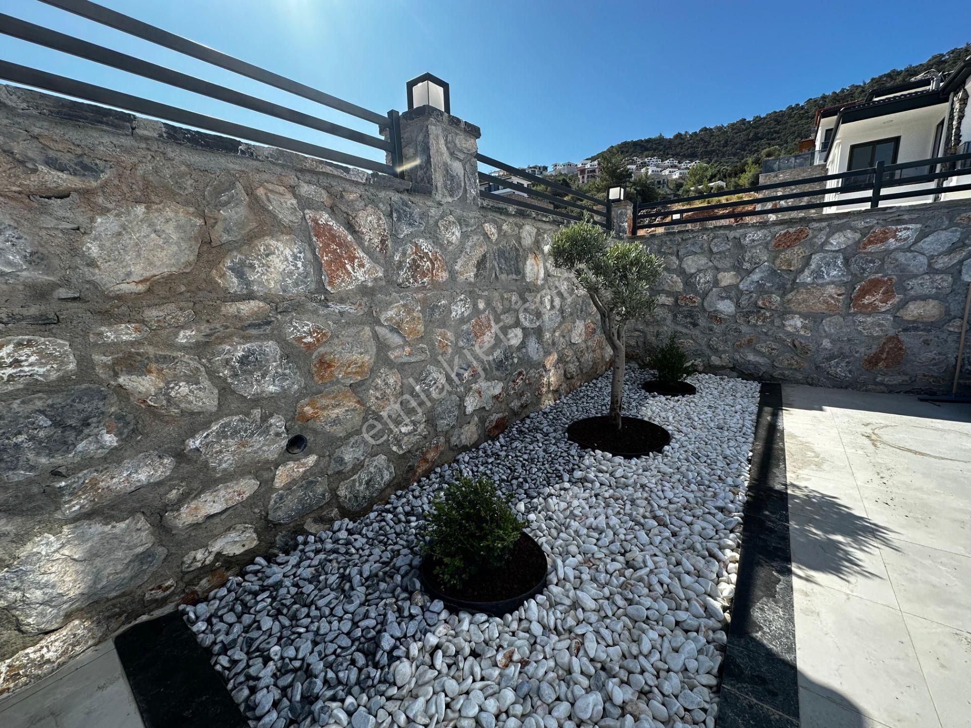 Sarılar İnşaattan Satılık Akbükte Full Deniz Manzaralı Villa - Görsel 10