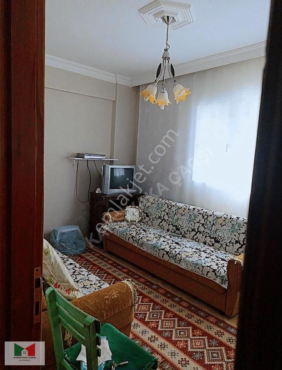 Bornova Atatürk Mahallesinde 2 Katlı Teraslı Satılık Müstakil Ev - Görsel 9