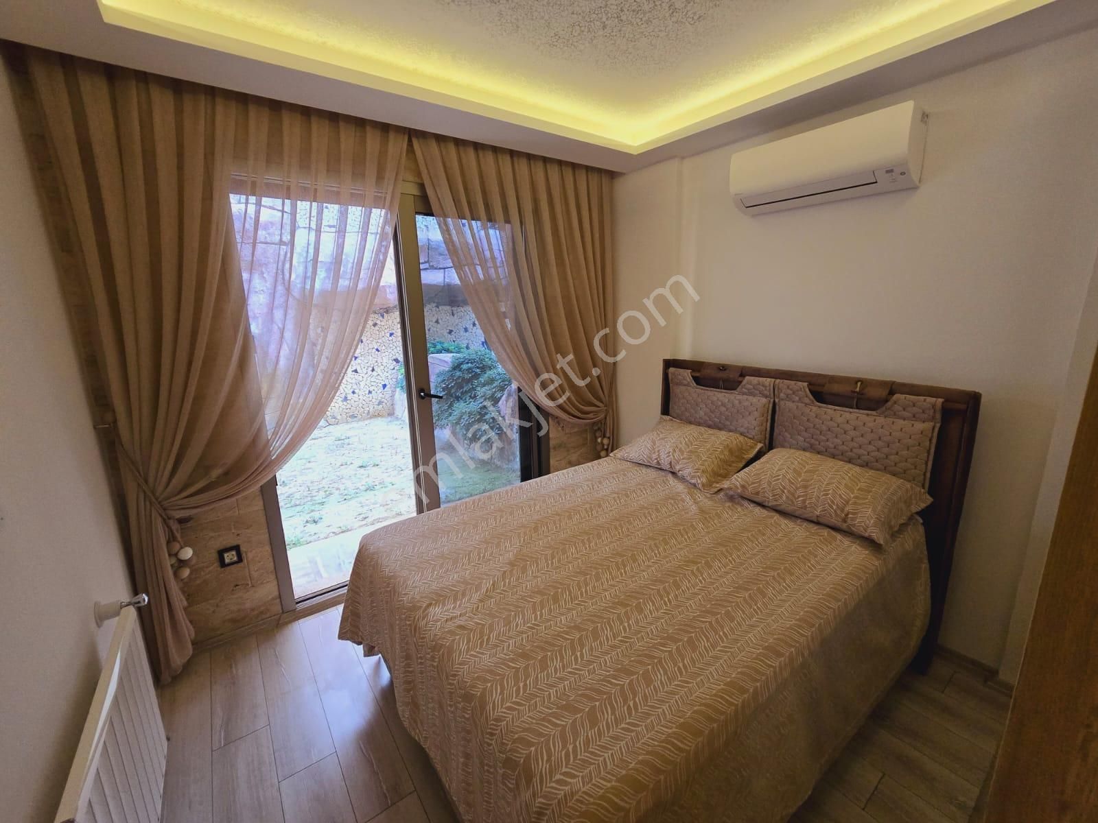 Full Manzara-sahıle Yakın-7/24 Güvenlık-kapalı Otopark/havuz-sosyal Alan-kombi-lüx-full Eşyalı - Görsel 35