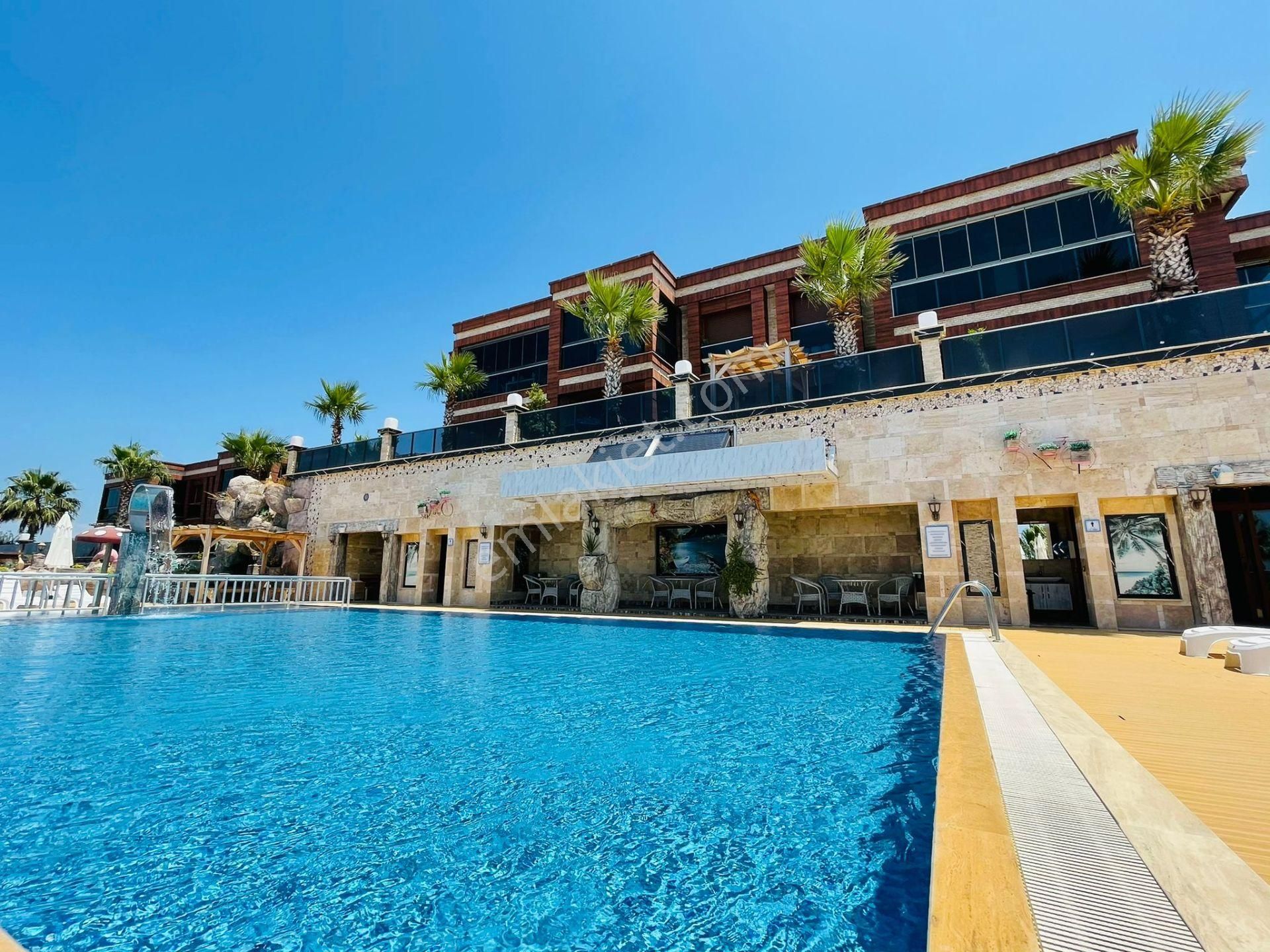 Full Manzara-sahıle Yakın-7/24 Güvenlık-kapalı Otopark/havuz-sosyal Alan-kombi-lüx-full Eşyalı - Görsel 3
