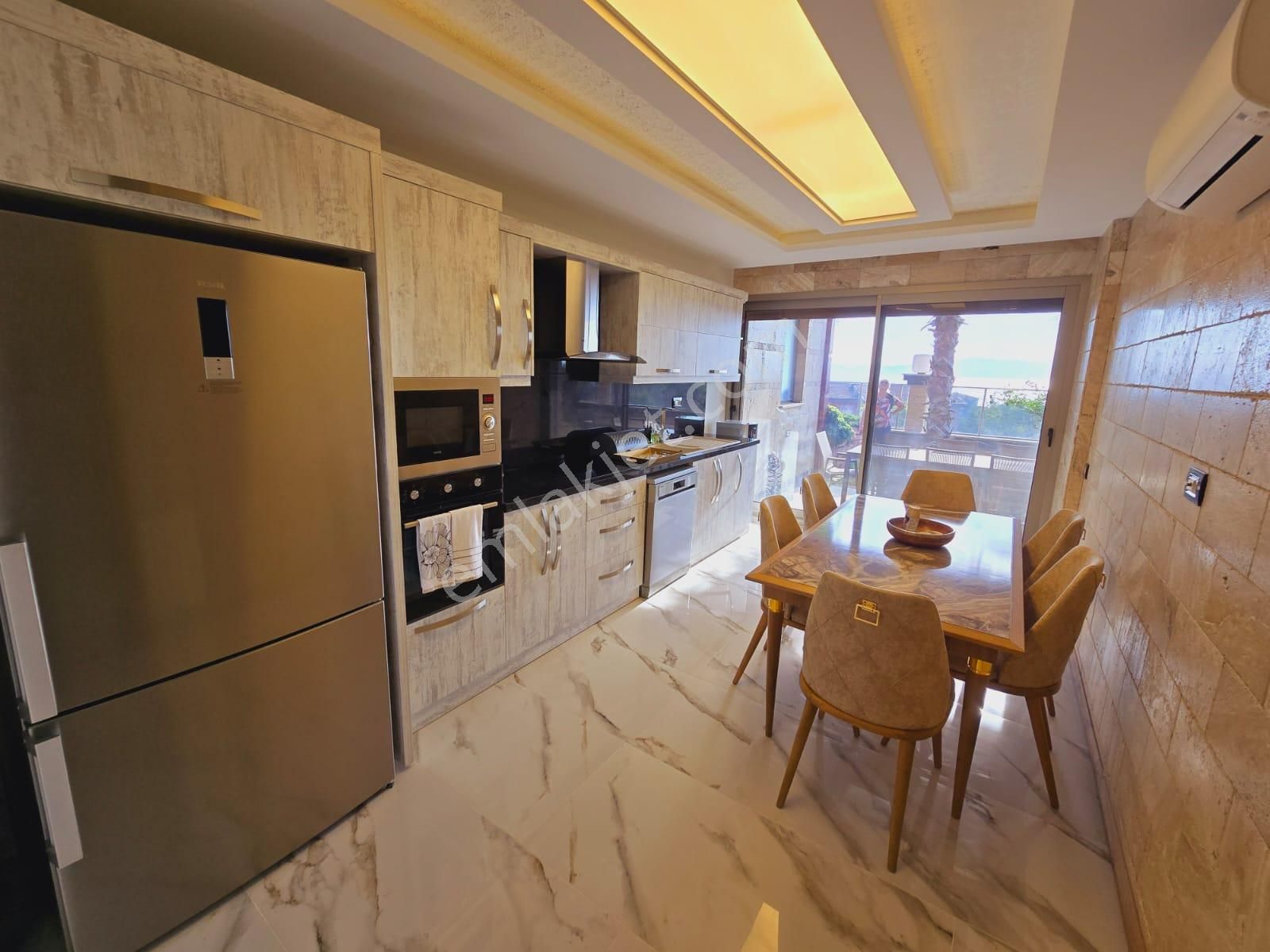 Full Manzara-sahıle Yakın-7/24 Güvenlık-kapalı Otopark/havuz-sosyal Alan-kombi-lüx-full Eşyalı - Görsel 33