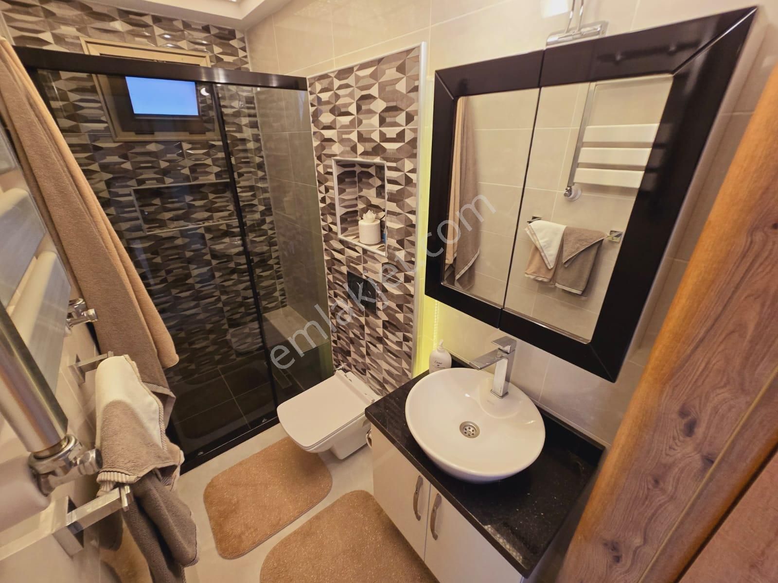 Full Manzara-sahıle Yakın-7/24 Güvenlık-kapalı Otopark/havuz-sosyal Alan-kombi-lüx-full Eşyalı - Görsel 25