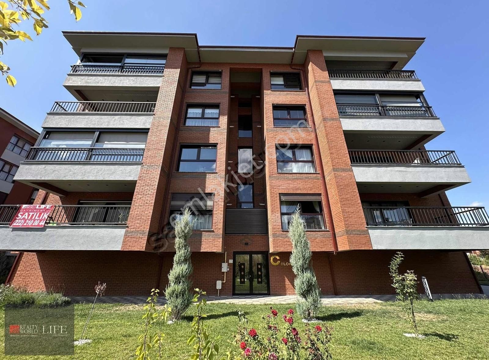 Odunpazarı Sümer Satılık Daire Rw Lıfe // Kızılyer Nest Sümer Evlerinde 4+1 228m2 Satılık Daire