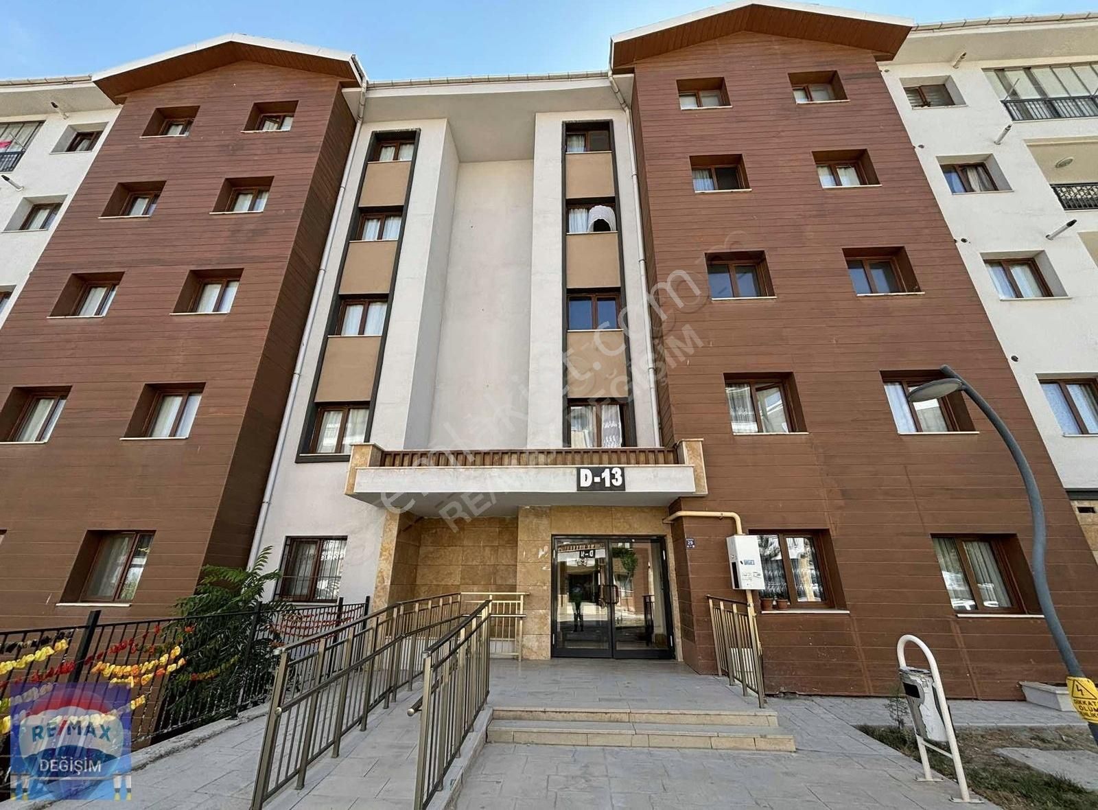 Elazığ Merkez Abdullah Paşa Satılık Daire RE/MAX DEĞİŞİMDEN ABDULLAHPAŞA TOKİLERDE TAPUSU HAZIR 3+1 DAİRE