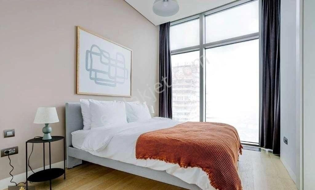 Sarıyer Maslak Kiralık Residence MASLAK SPINE TOWER'DA 4-12 AY KİRALAMAYA UYGUN EŞYALI 2+1 DAİRE