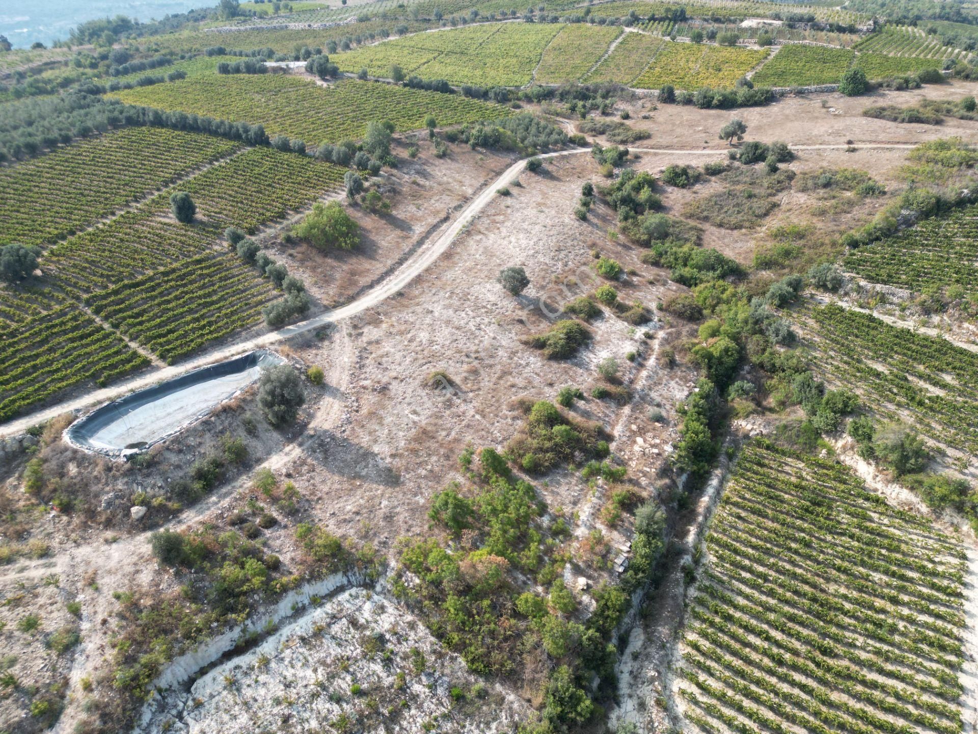 Toroslar Çelebili Satılık Tarla  ARVE'DEN ÇELEBİLİ KÖYÜNDE TARIMA UYGUN YOLU AÇILMIŞ FIRSAT TARLA